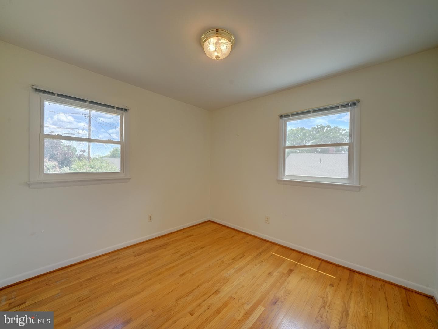 1120 Beall Place photo 32