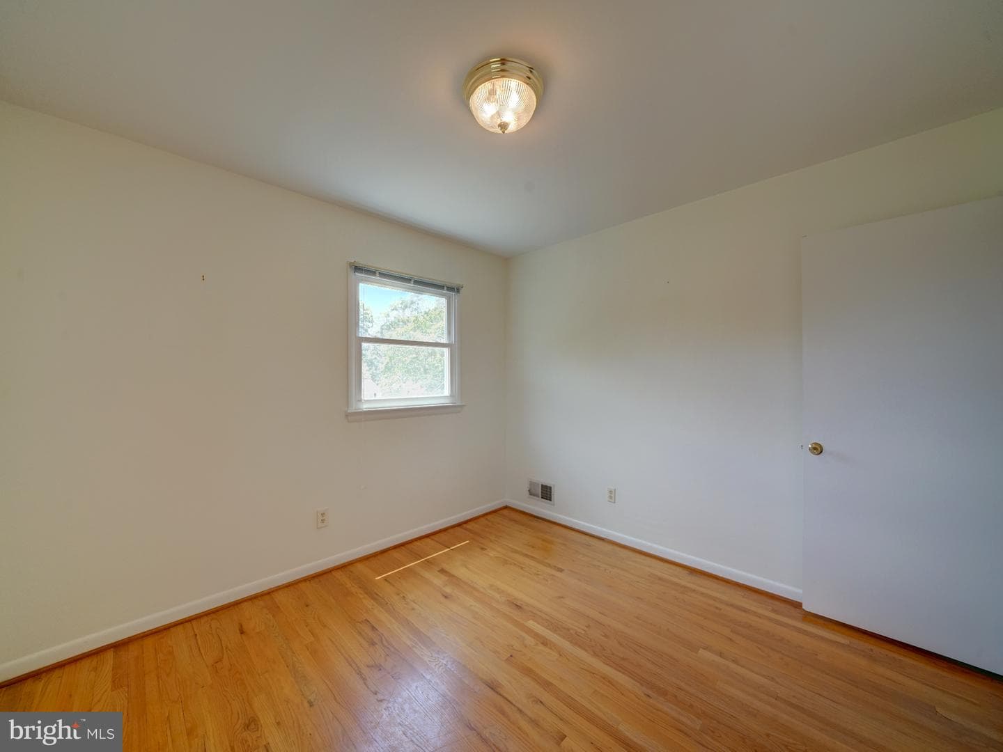 1120 Beall Place photo 35
