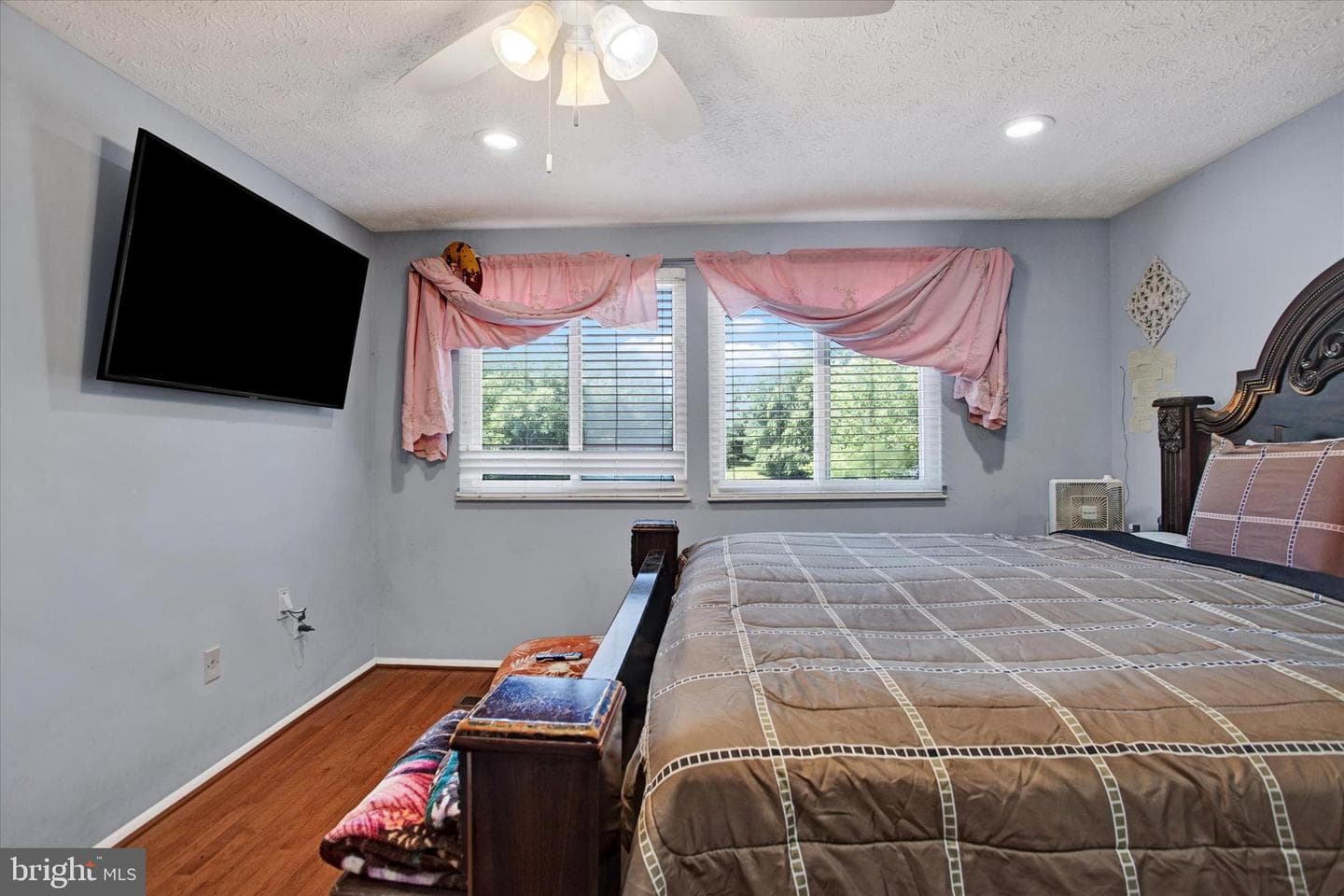 728 Avanti Place photo 10