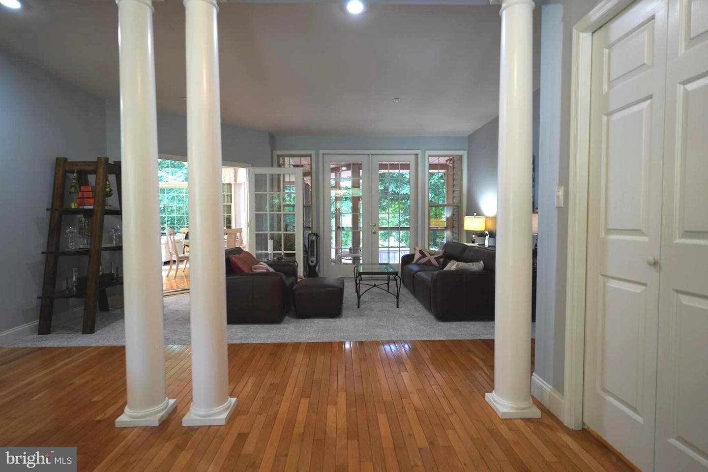 15401 Jamies Way photo 19