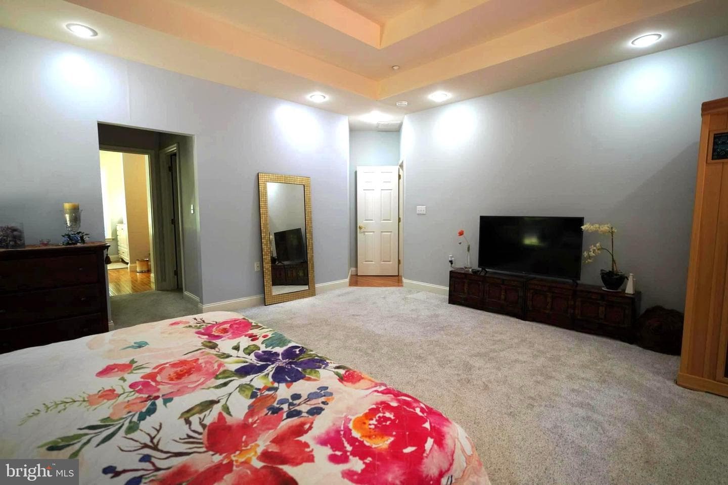 15401 Jamies Way photo 25