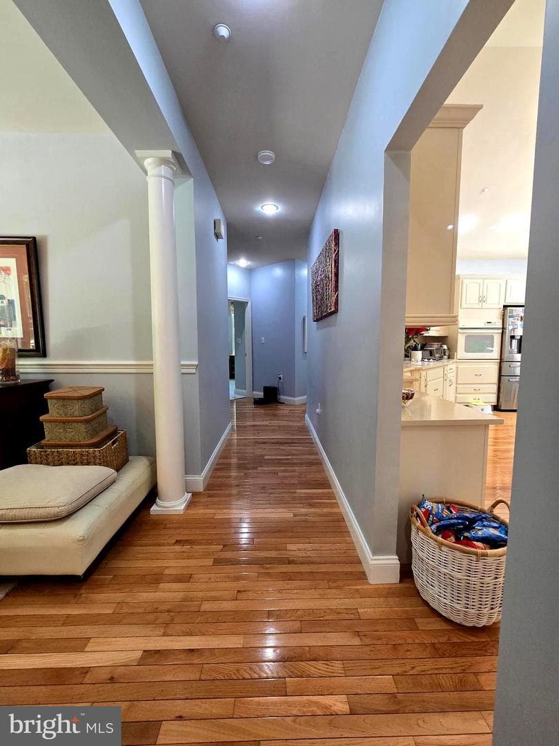 15401 Jamies Way photo 39