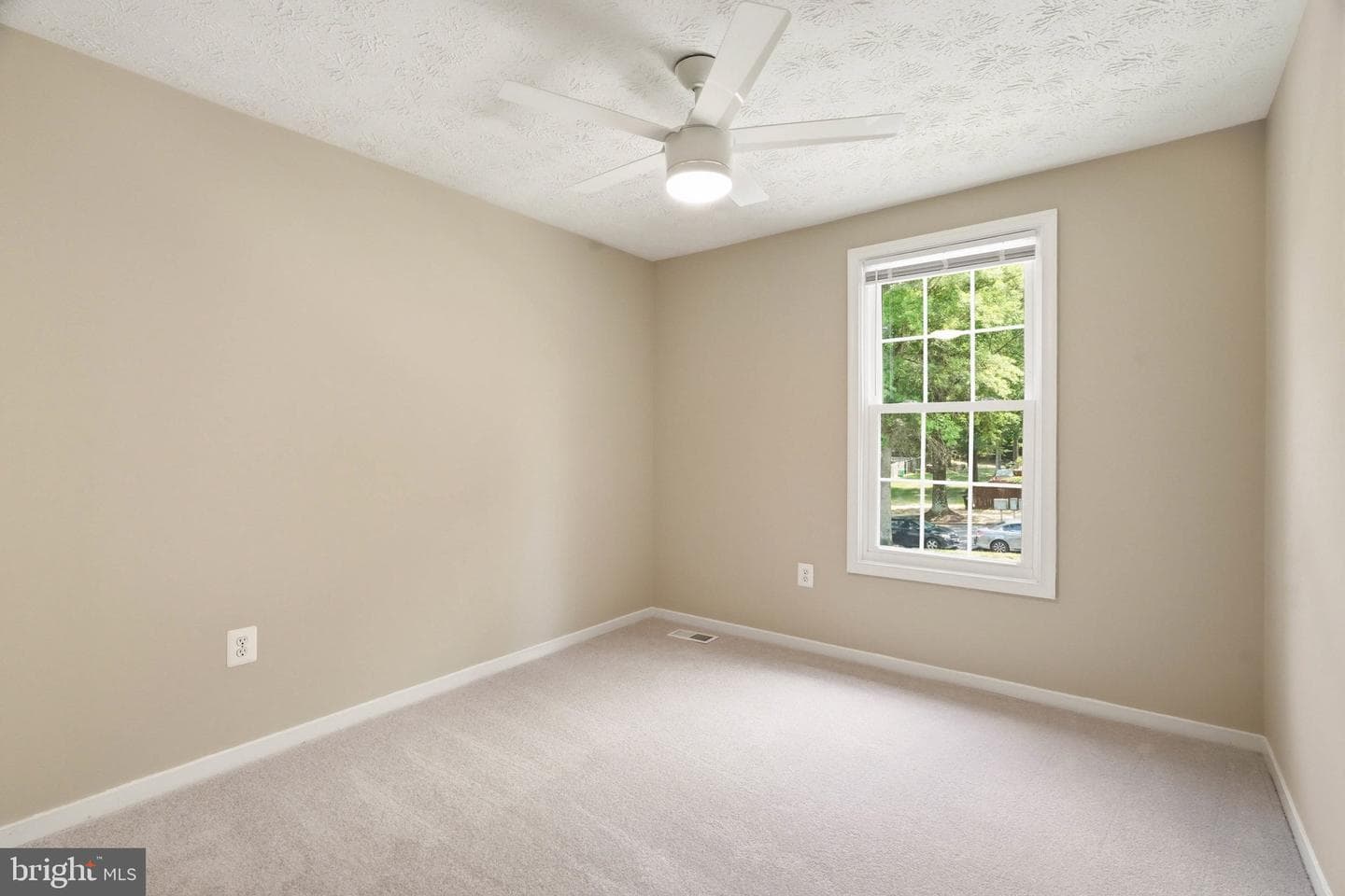 310 Shady Glen Drive photo 16