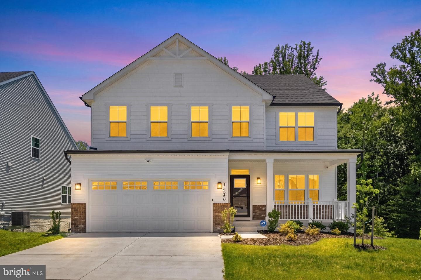 15550 Twin River Circle photo 3