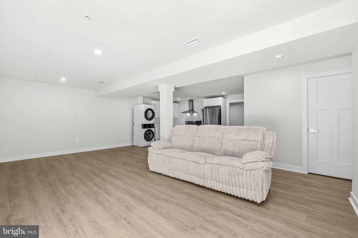 15550 Twin River Circle photo 48