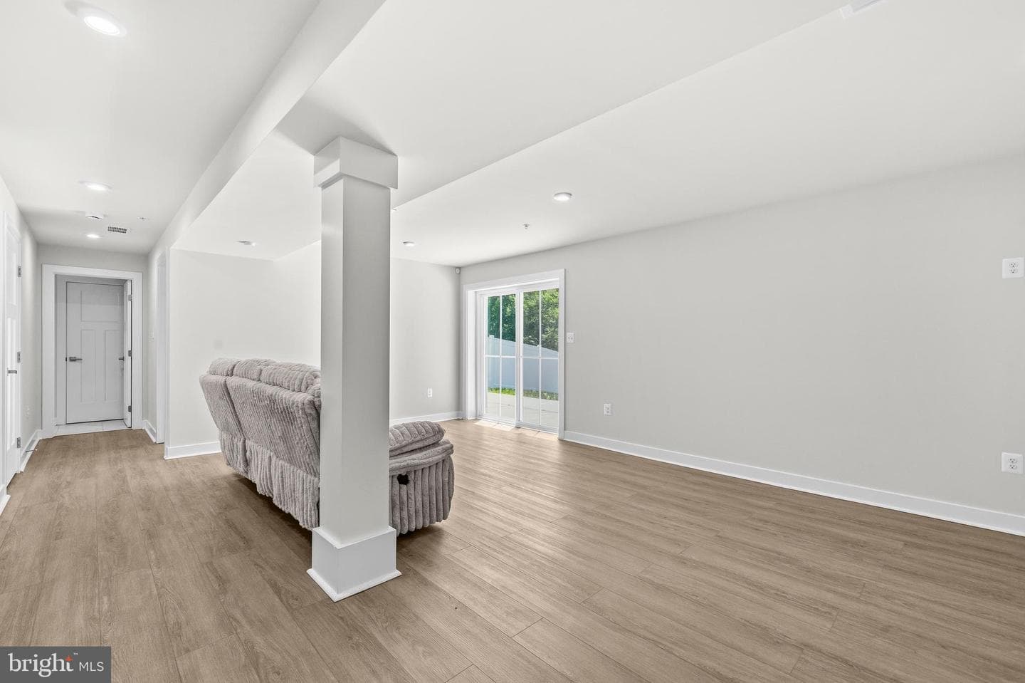 15550 Twin River Circle photo 49