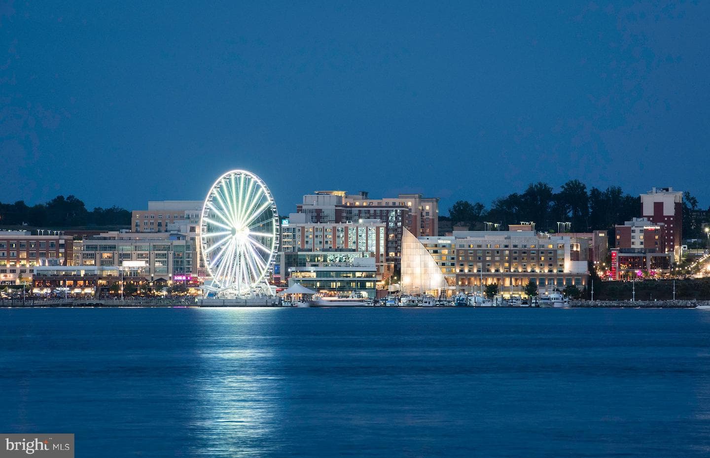 125 Kinsale Place #310, National Harbor