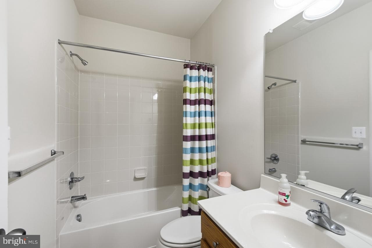 703 Yarrow Court photo 43