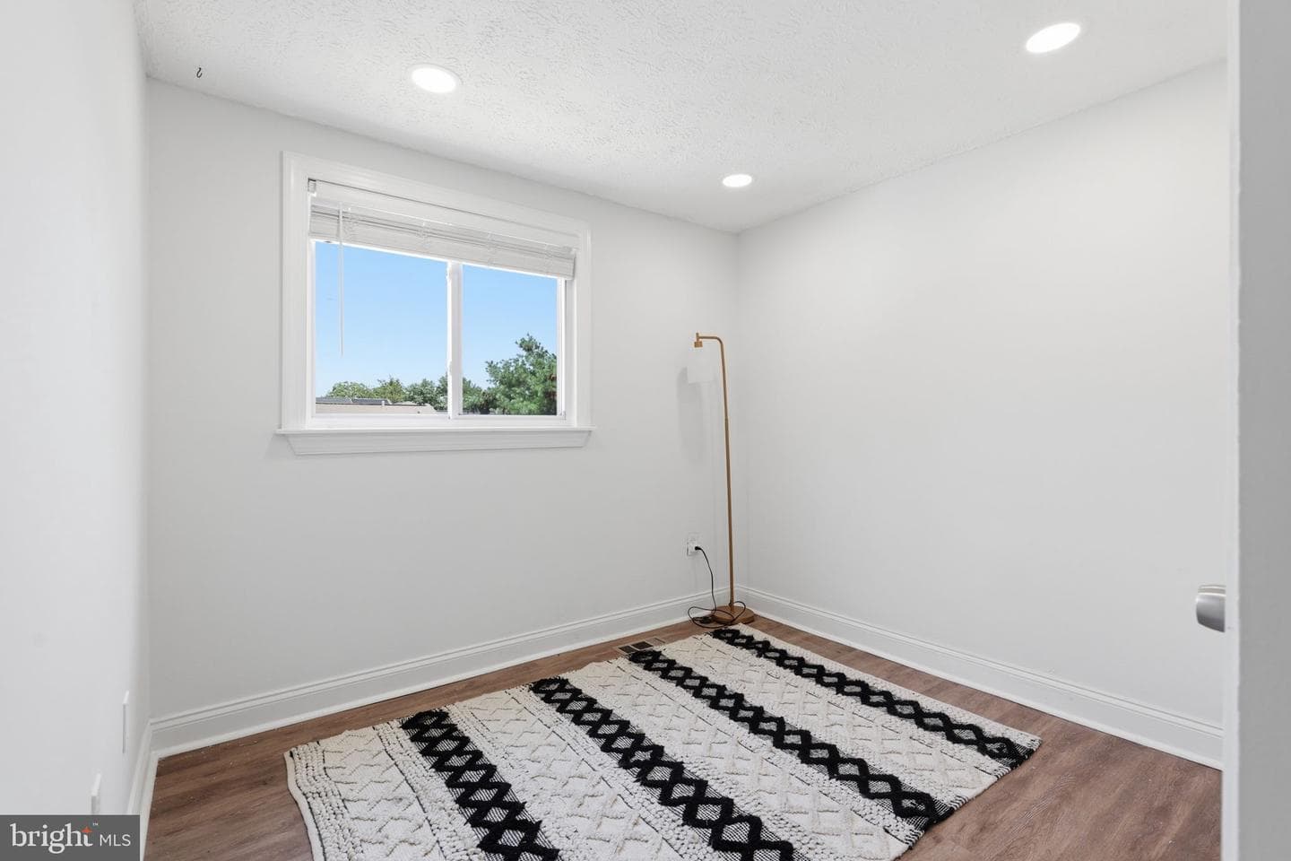 703 Green Willow Place photo 27