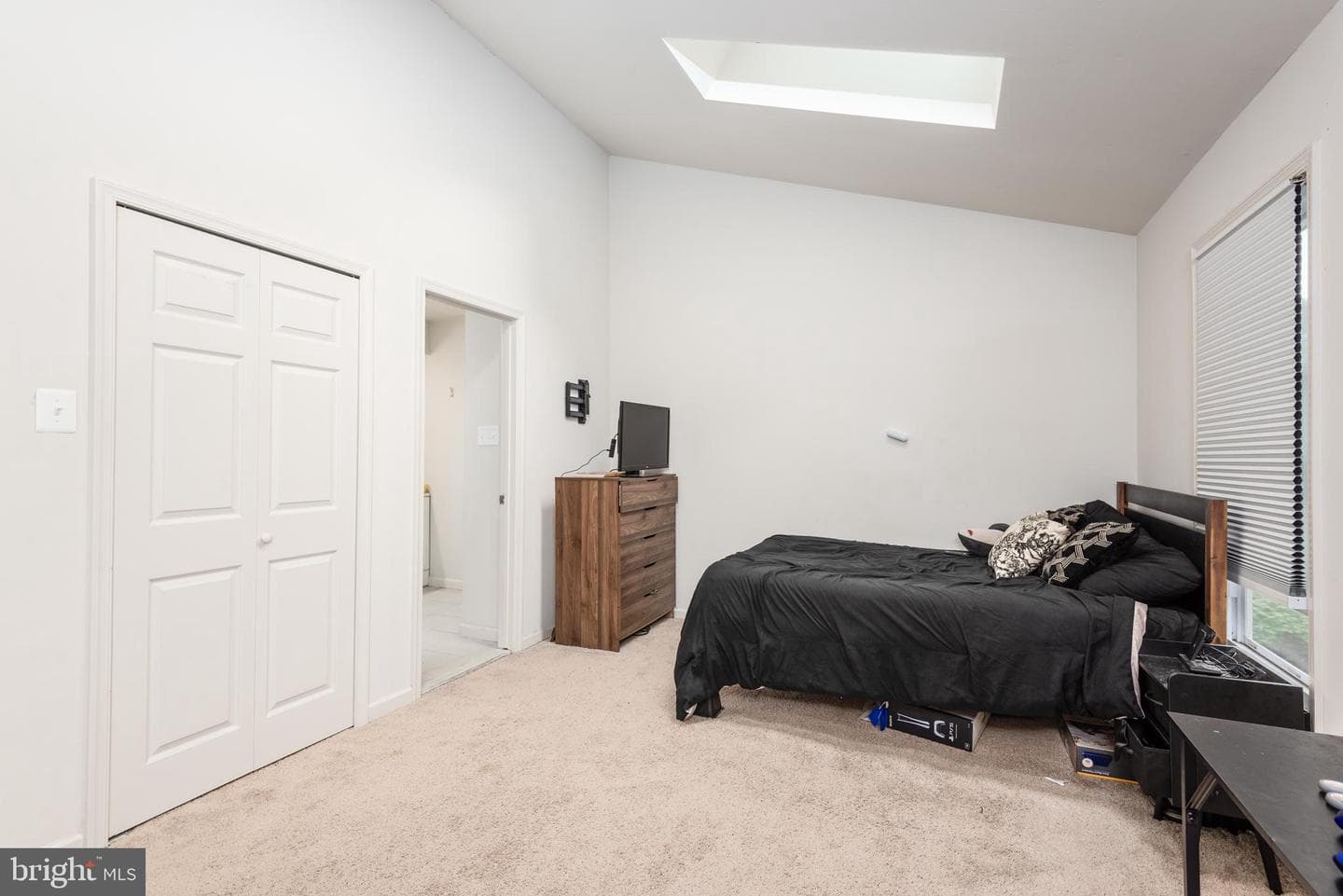 8202 Greenspire Terrace photo 13