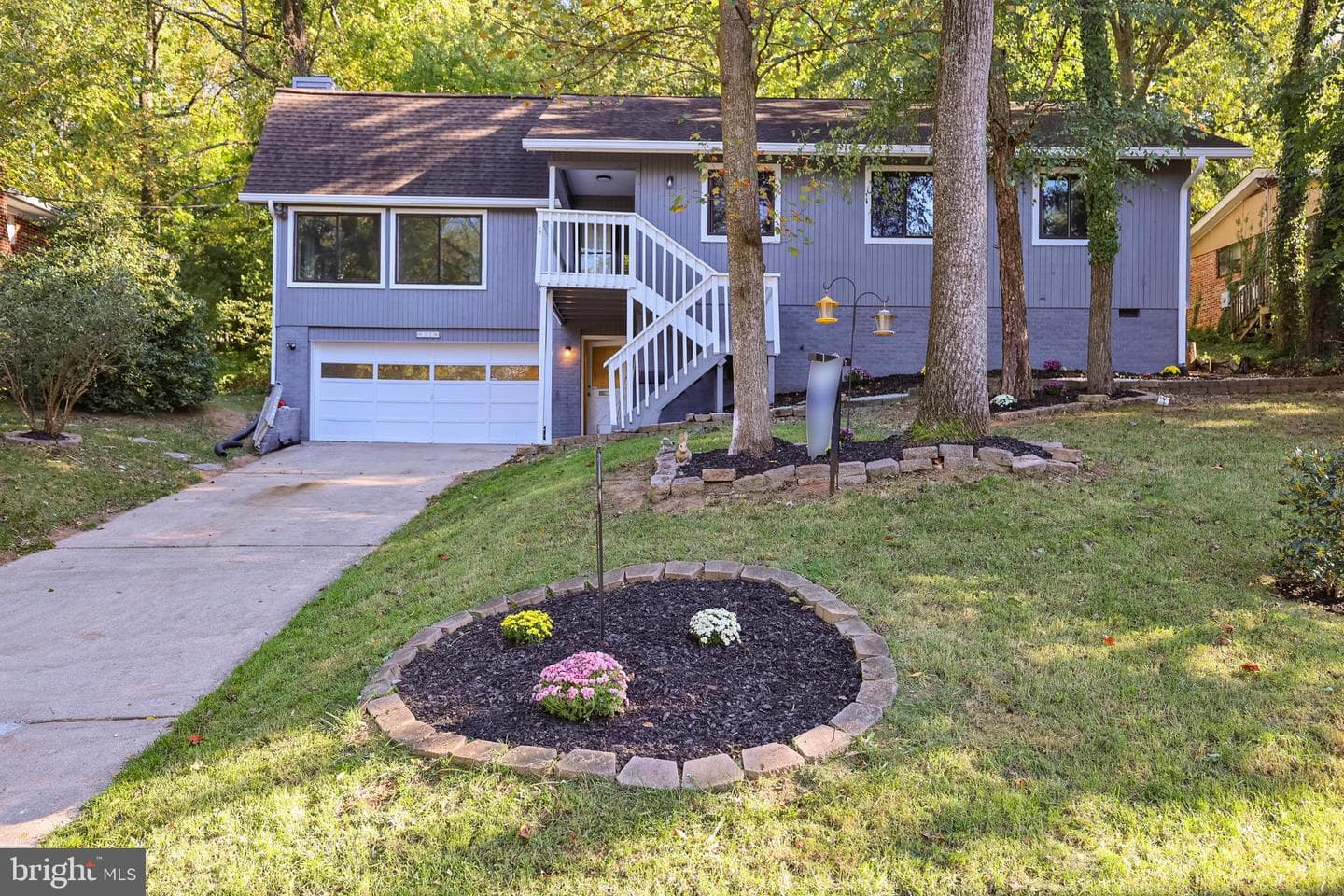 37 Lakeside Drive, Greenbelt