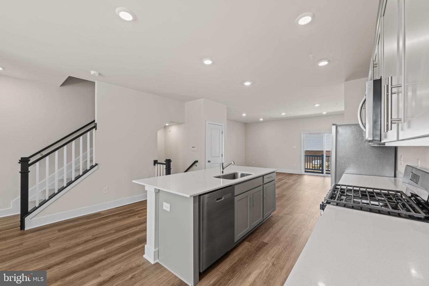 9004 Warendorf Way photo 15