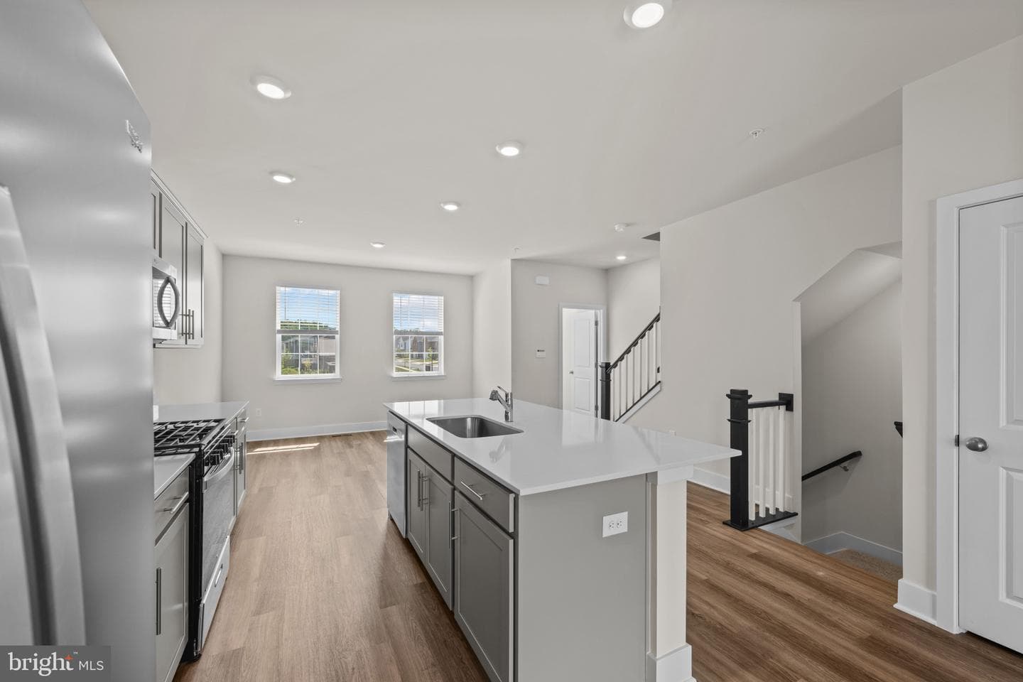 9004 Warendorf Way photo 17
