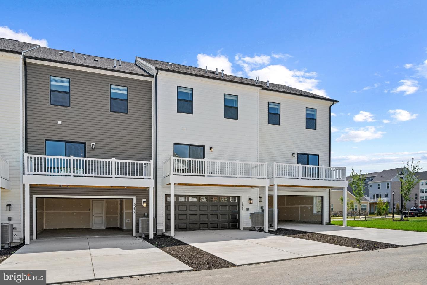 9004 Warendorf Way photo 40
