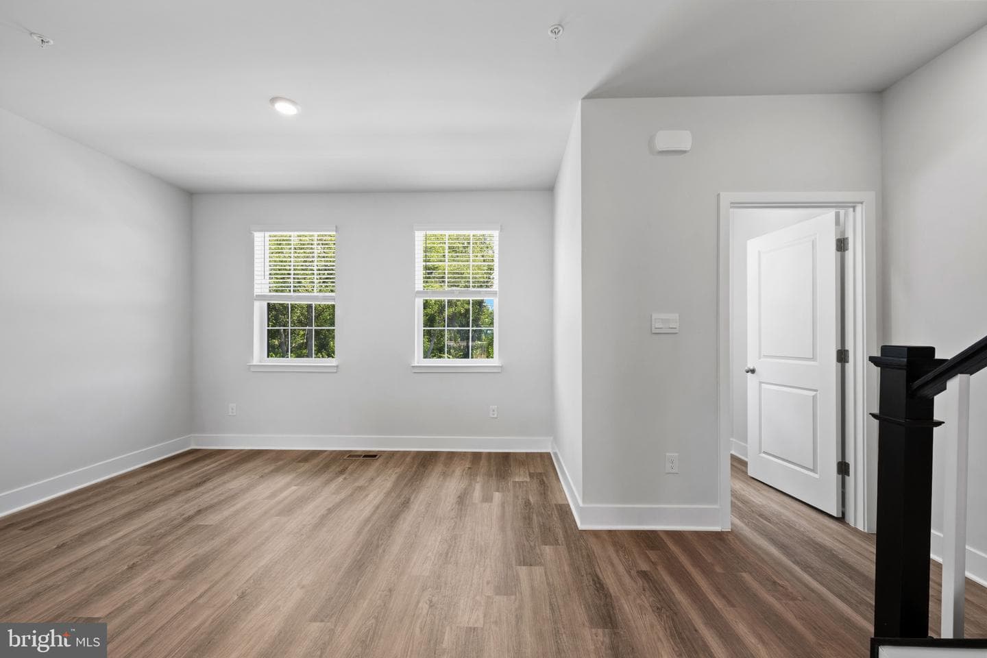 9008 Warendorf Way photo 19