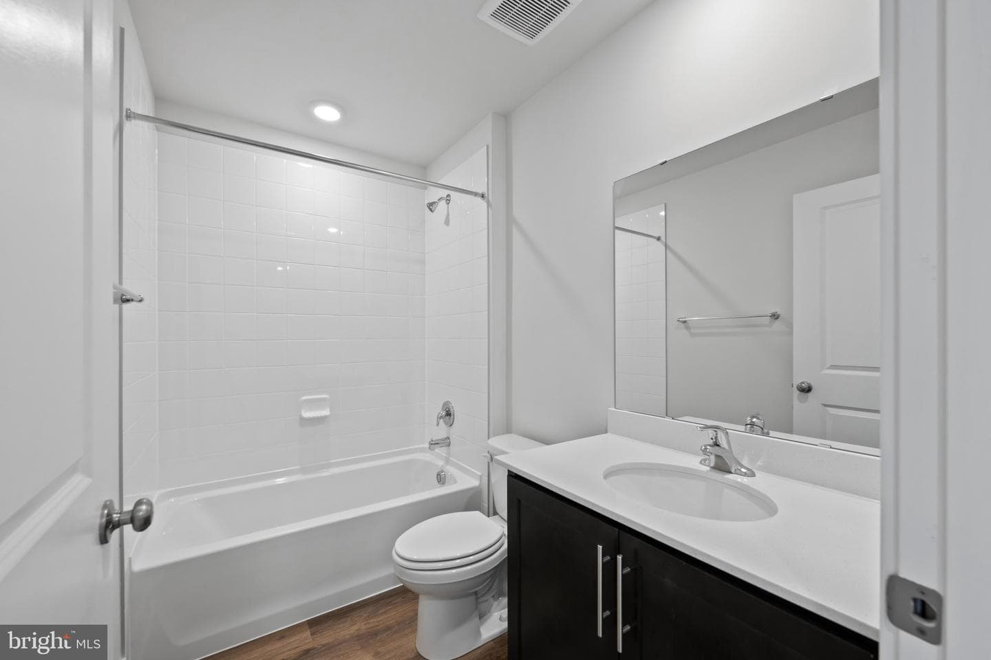 9008 Warendorf Way photo 28