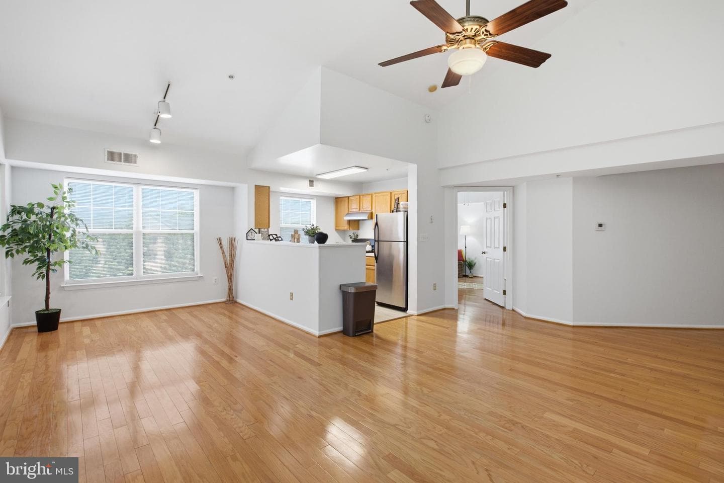 13800 Farnsworth Lane #5407 photo 4
