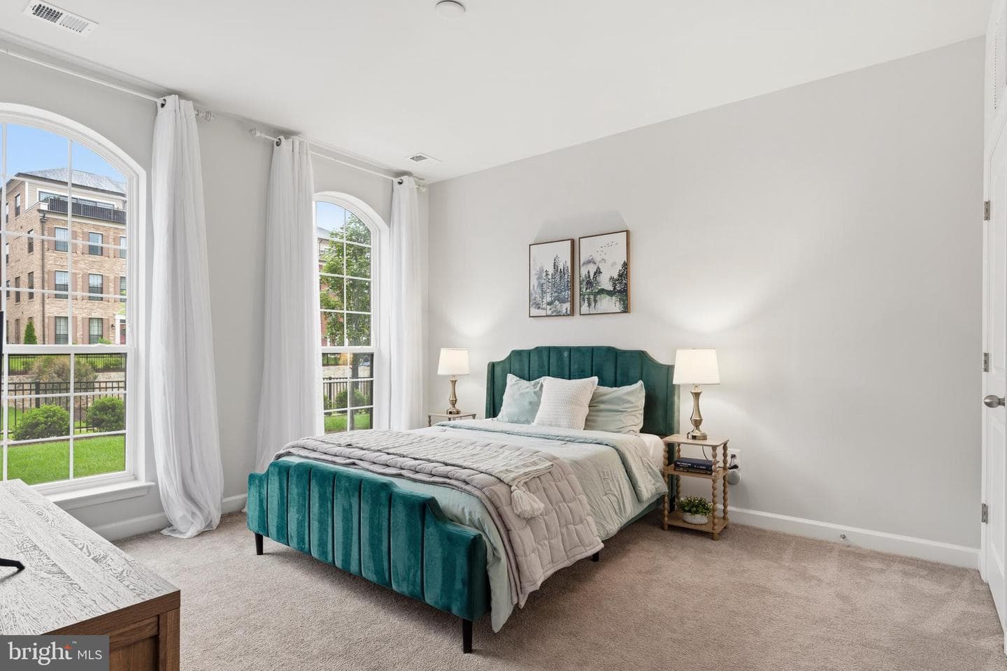 617 Leigh Way photo 10