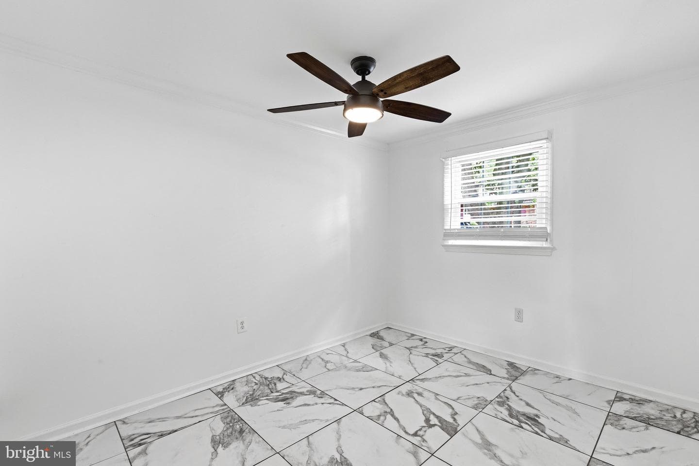 10800 Knoll Court photo 23