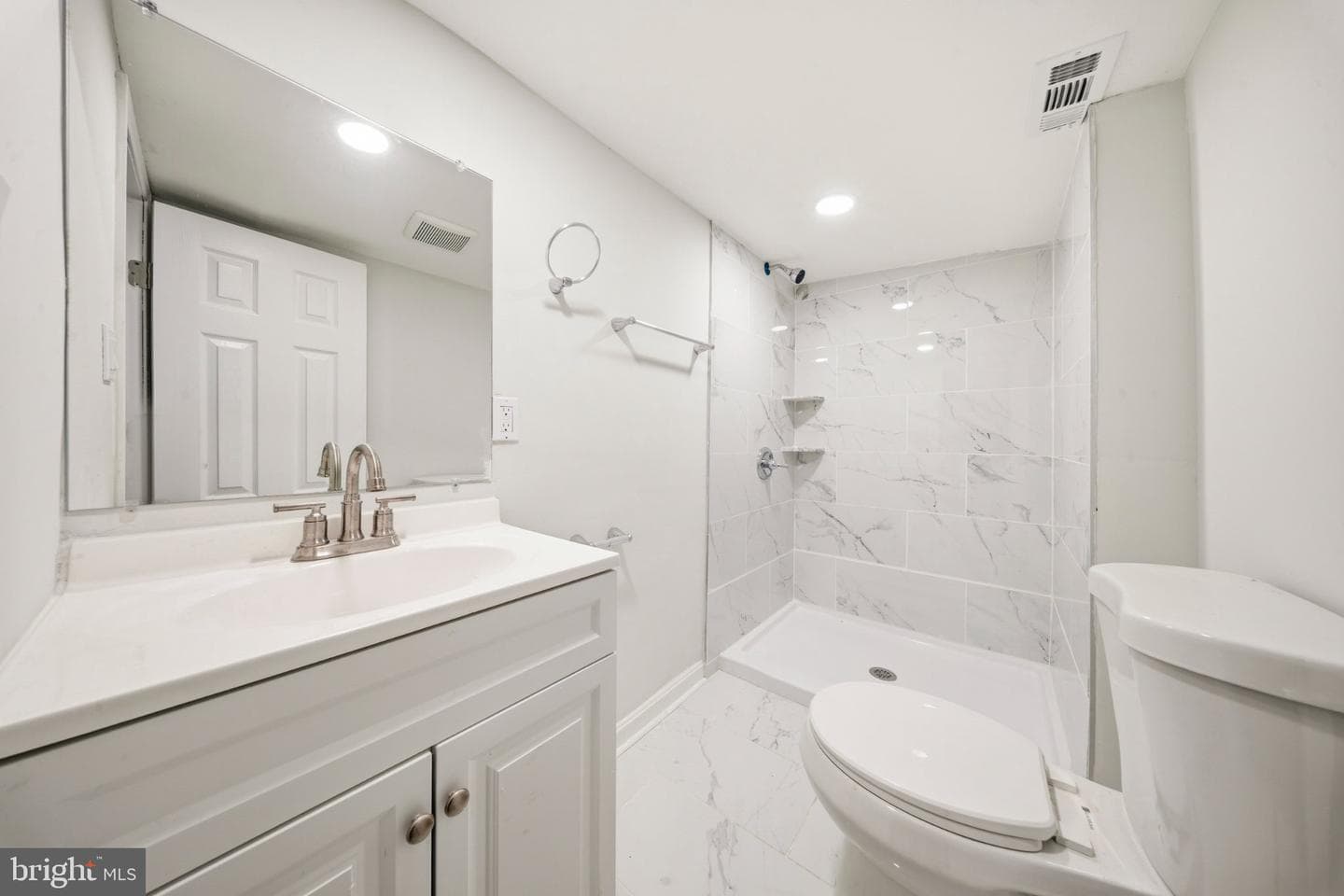 5507 Jefferson Heights Drive photo 21