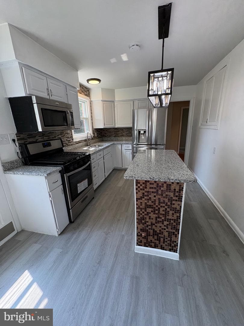 5900 John Adams Drive photo 13