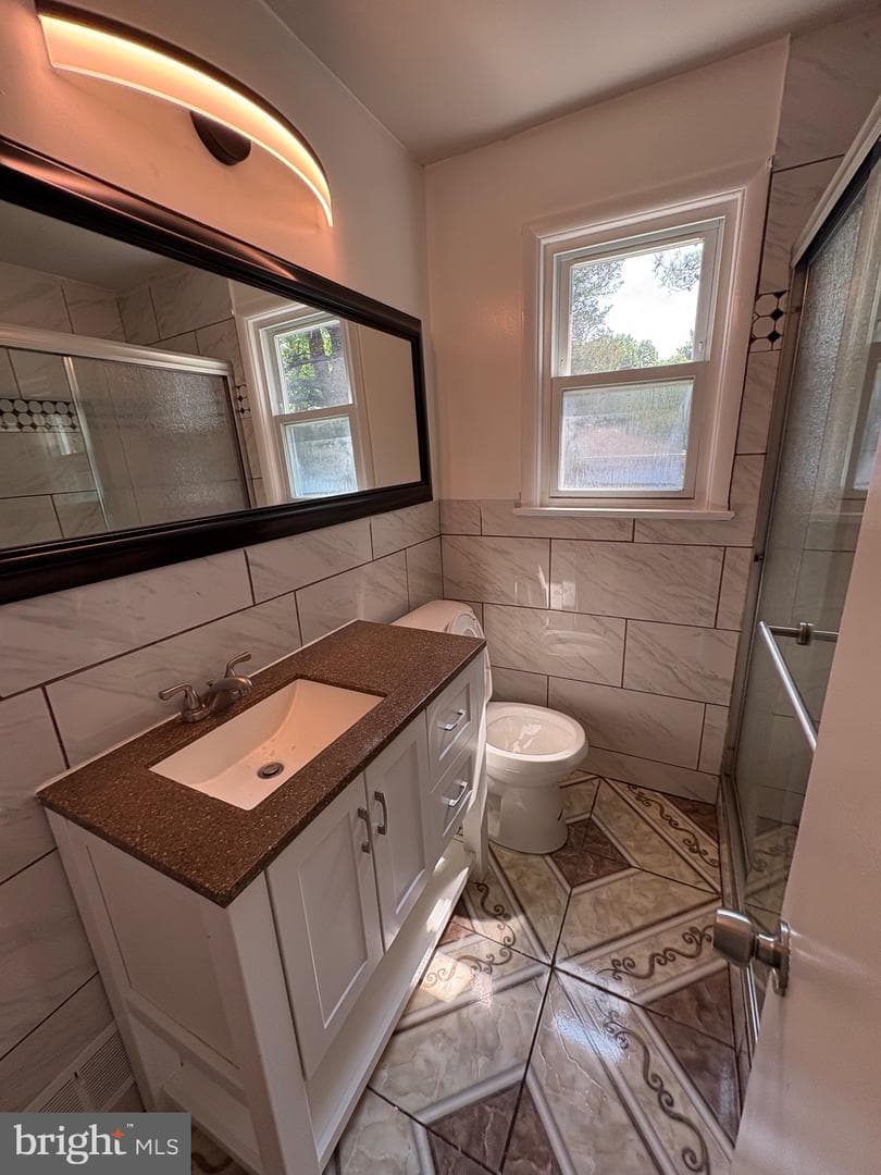 5900 John Adams Drive photo 23