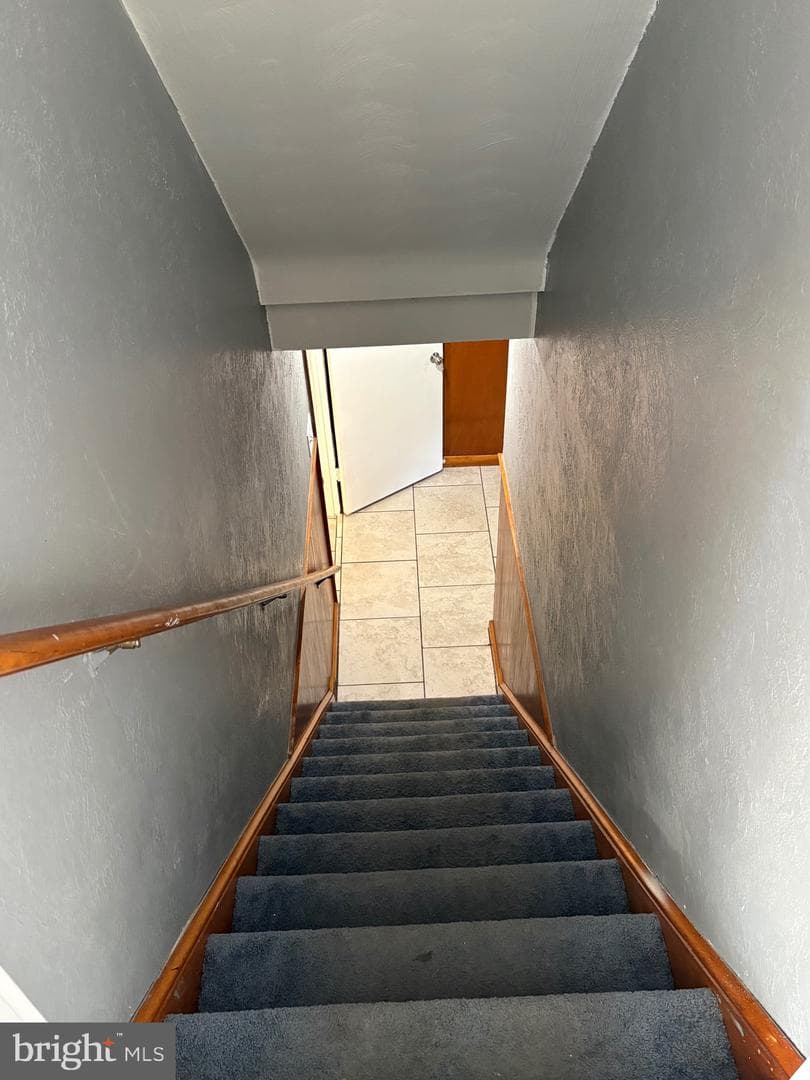5900 John Adams Drive photo 9