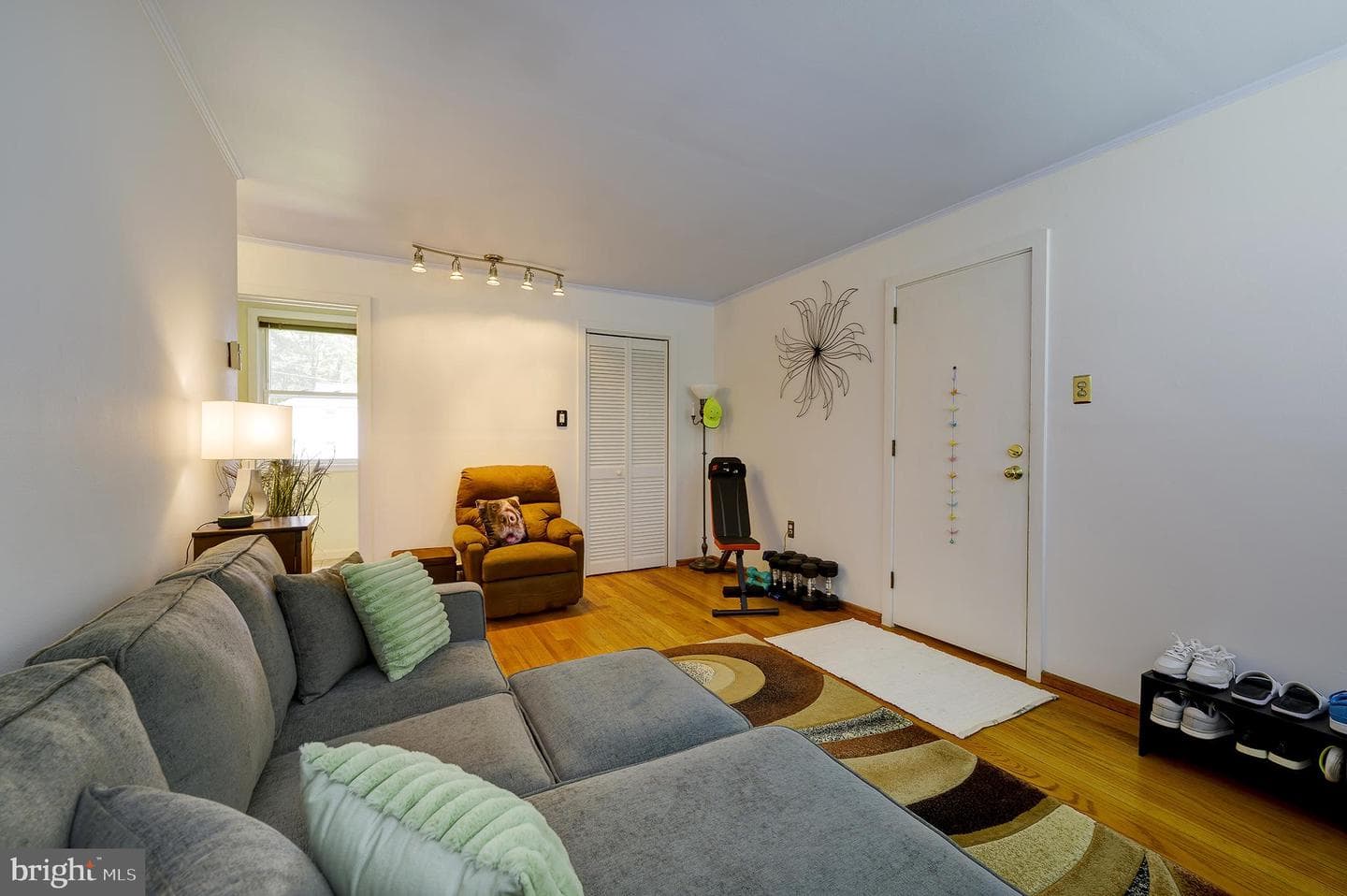 8 Laurel Hill Road photo 21