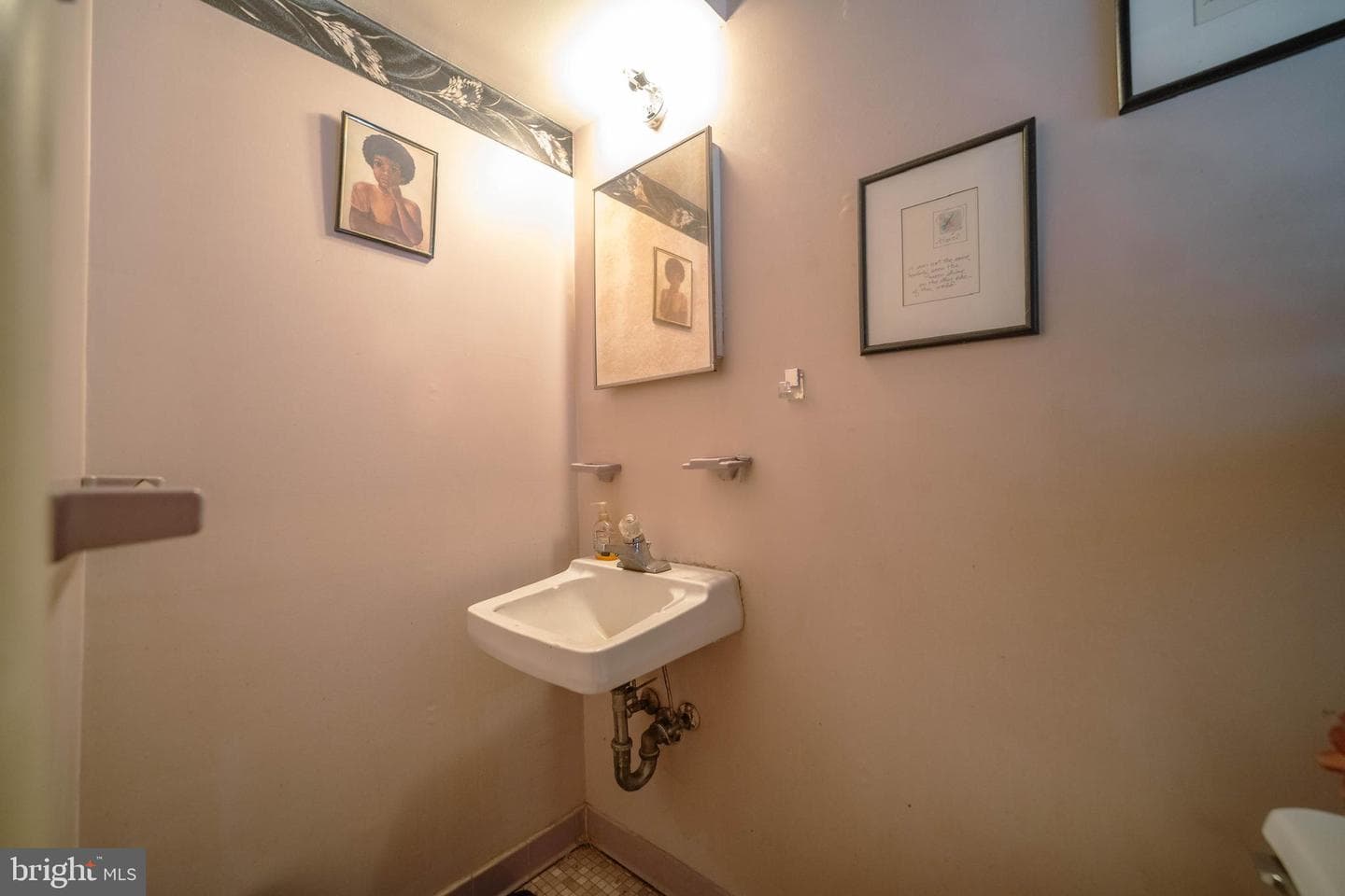 6900 Temple Hill Road photo 10