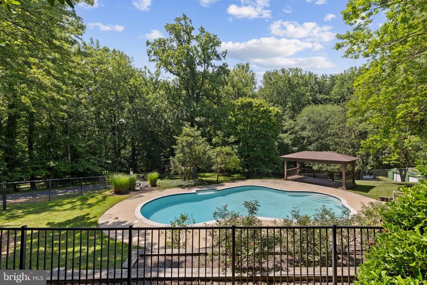 7517 Brooklyn Bridge Road, Laurel