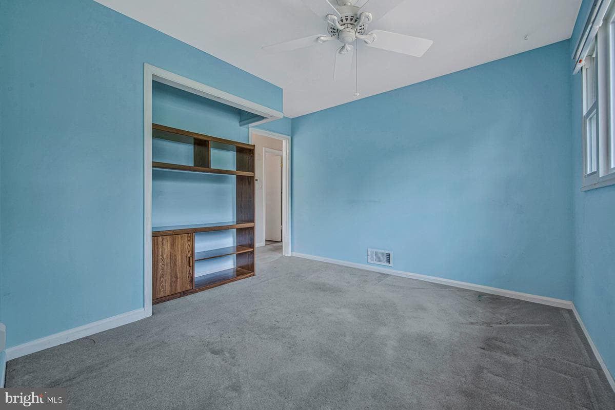 9410 Sheridan Street photo 18