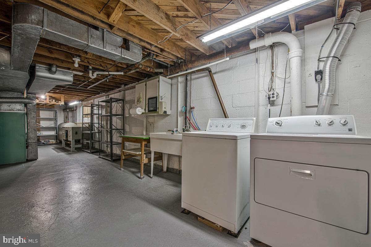 9410 Sheridan Street photo 28