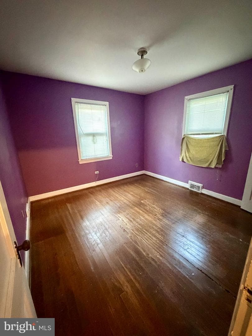 4606 Burlington Road photo 3