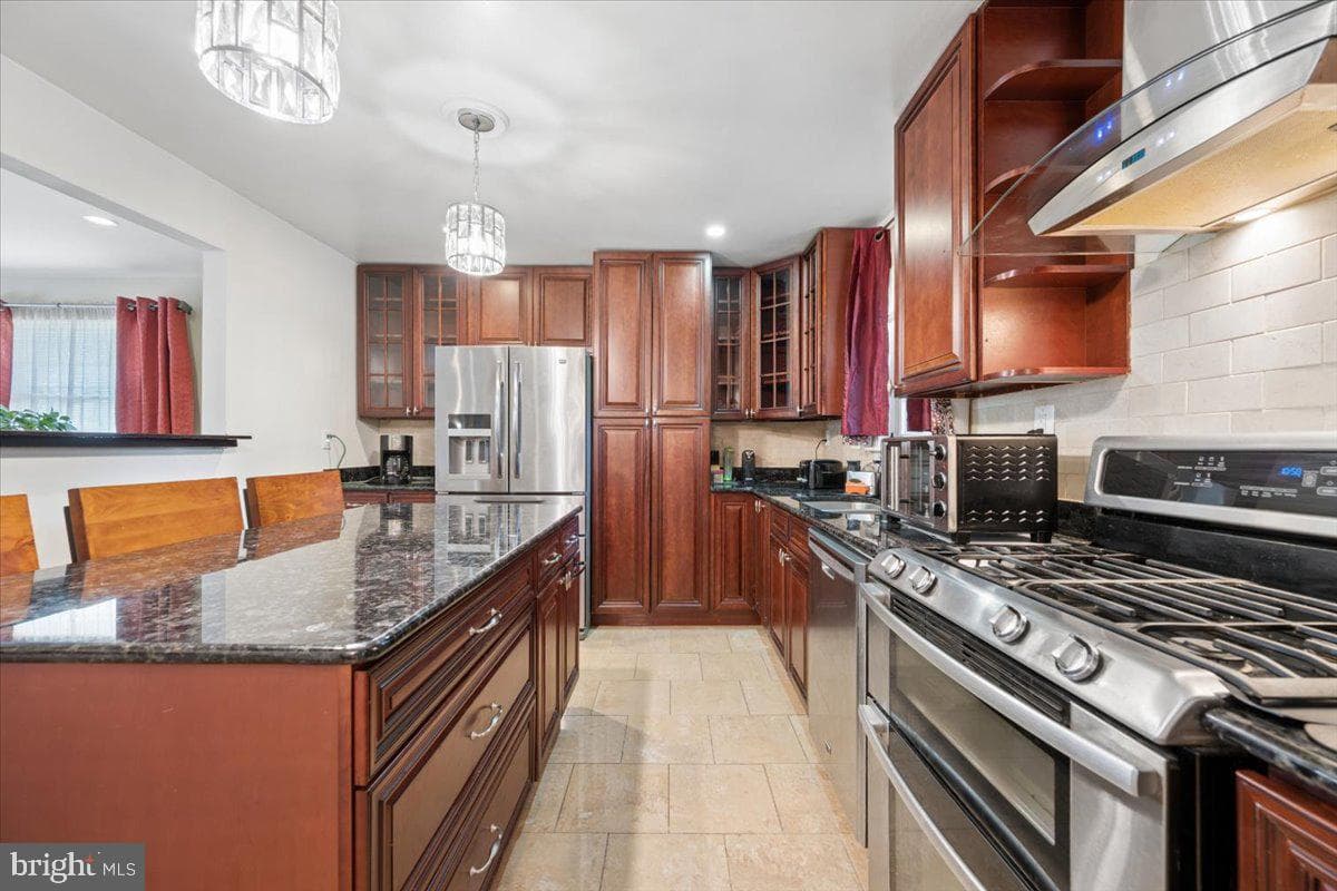 15 Herrington Drive photo 14