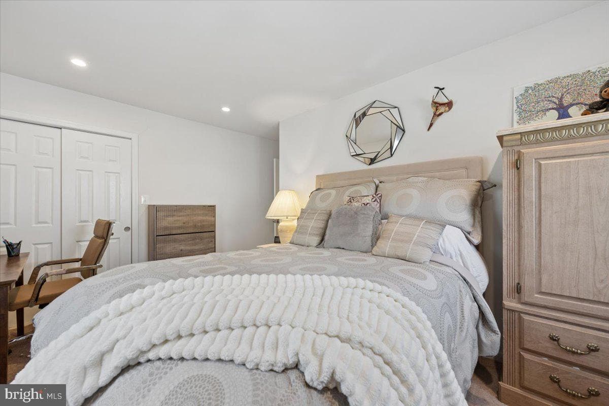 15 Herrington Drive photo 28