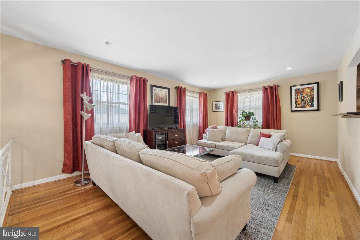 15 Herrington Drive photo 5