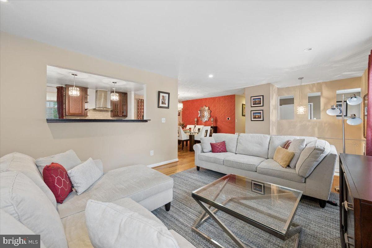 15 Herrington Drive photo 7