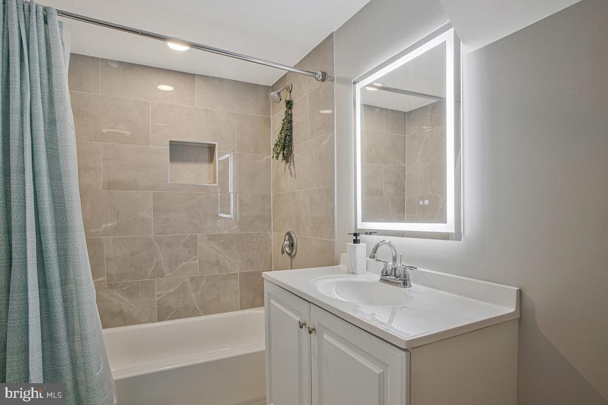 11306 Sherrington Ct photo 19