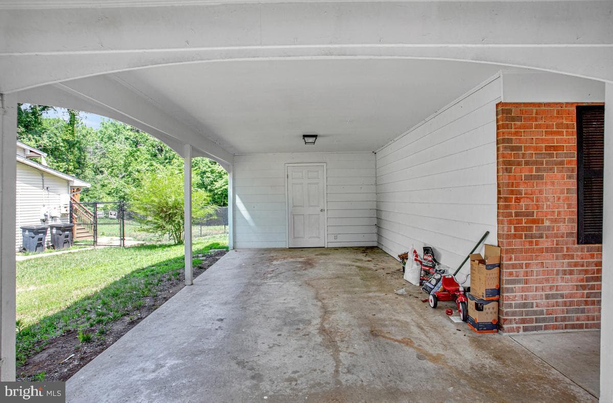 11306 Sherrington Ct photo 4