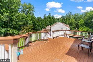 8418 Poplar Hill Drive photo 7