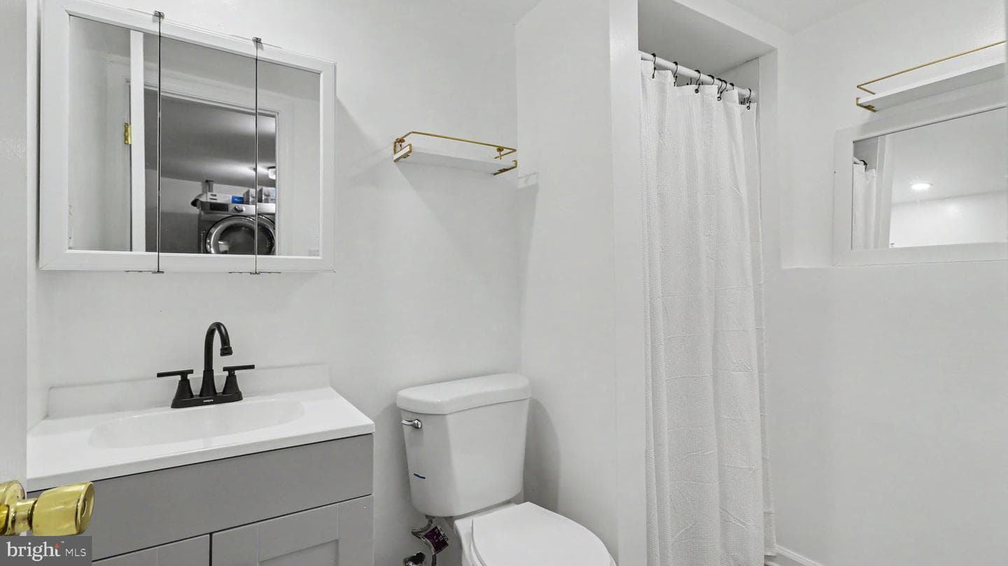 9012 Cameron Court photo 35