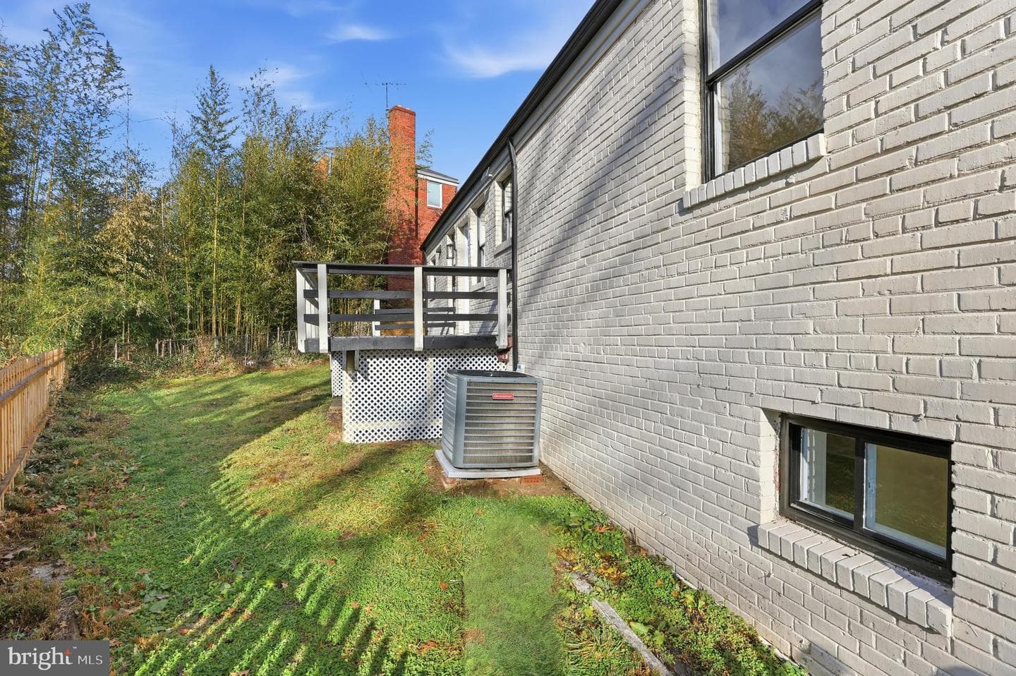 5621 Hawthorne St photo 34