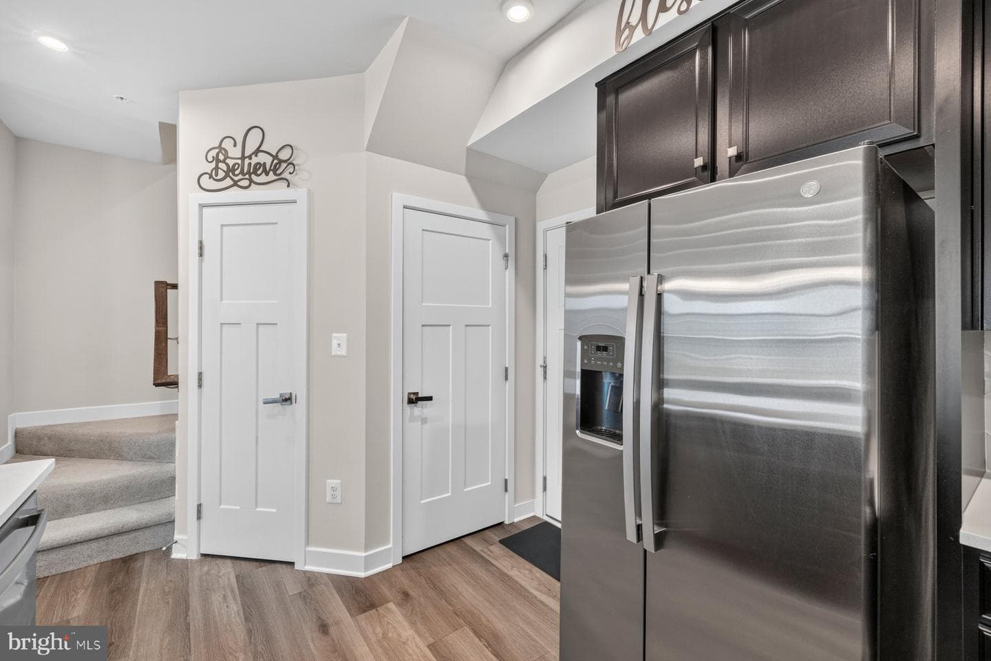 170 Lawndale Drive photo 15