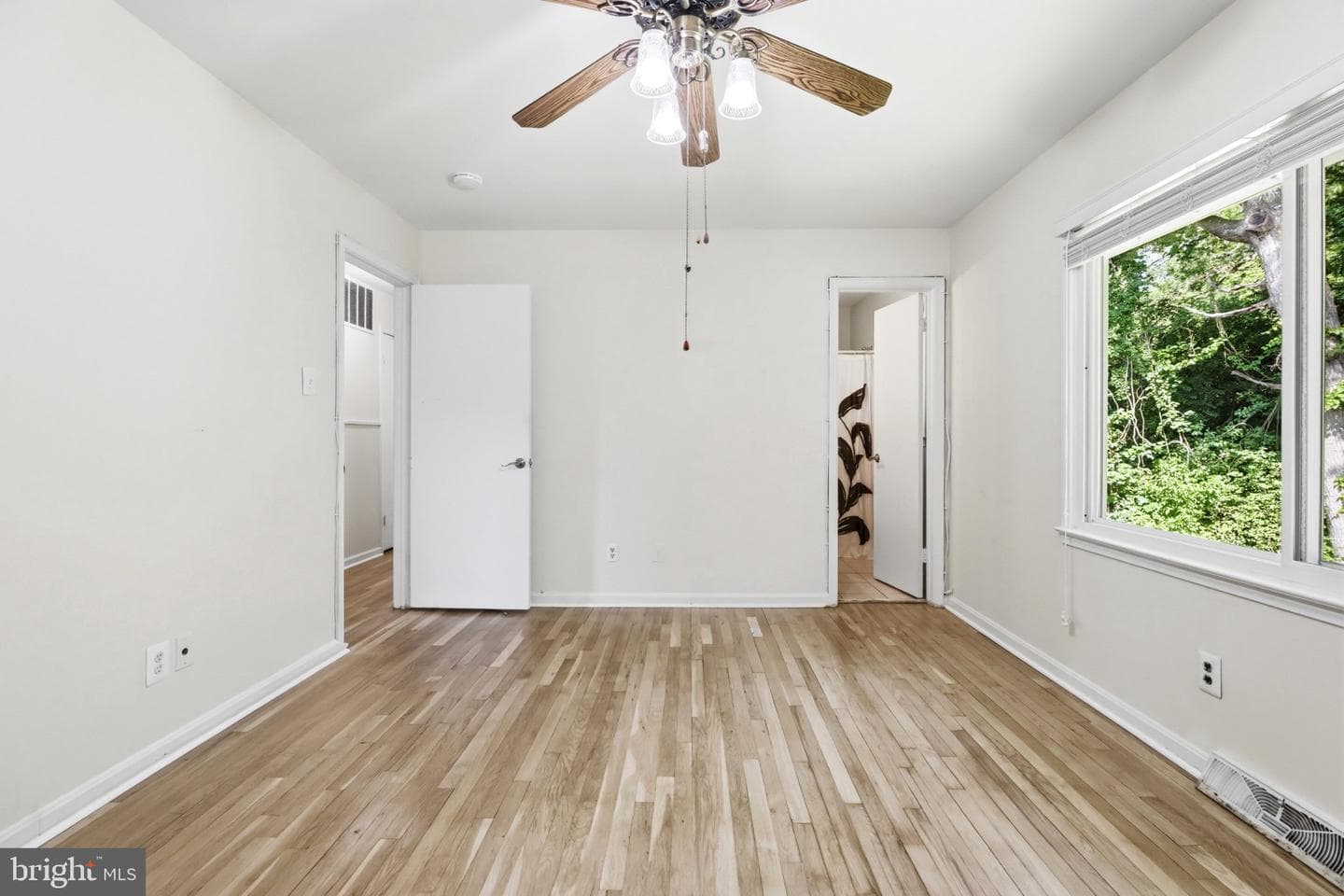 13015 Chalfont Avenue photo 23