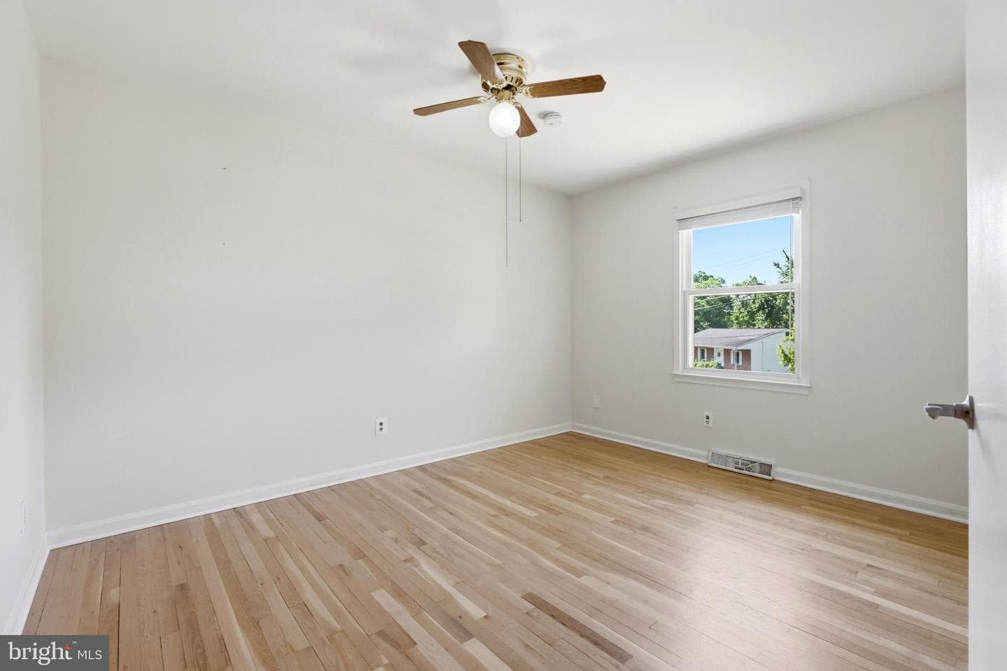 13015 Chalfont Avenue photo 26