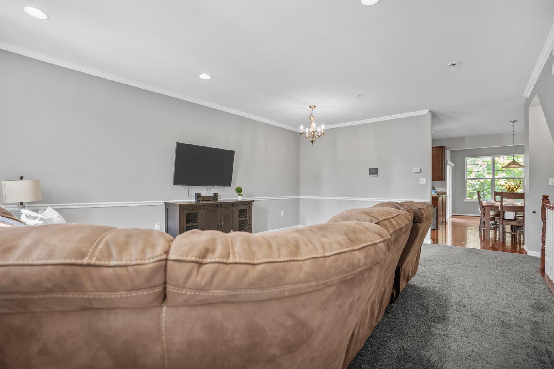 12 Arenas Court photo 6