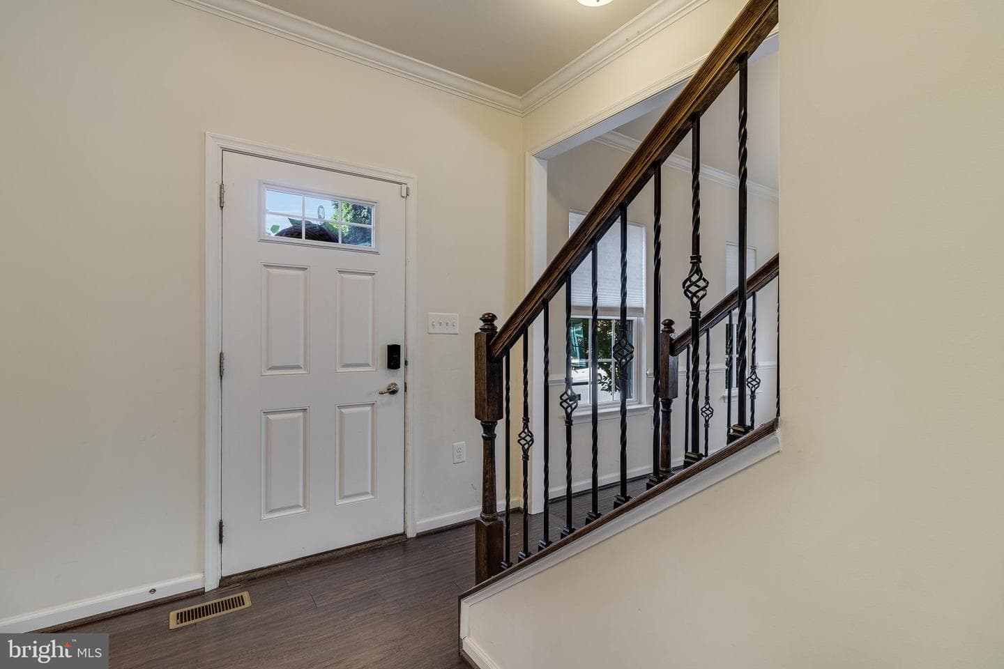 3002 Winterbourne Drive photo 34
