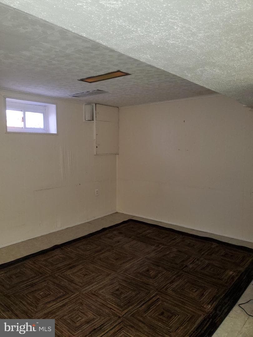 8311 Navahoe Drive photo 10
