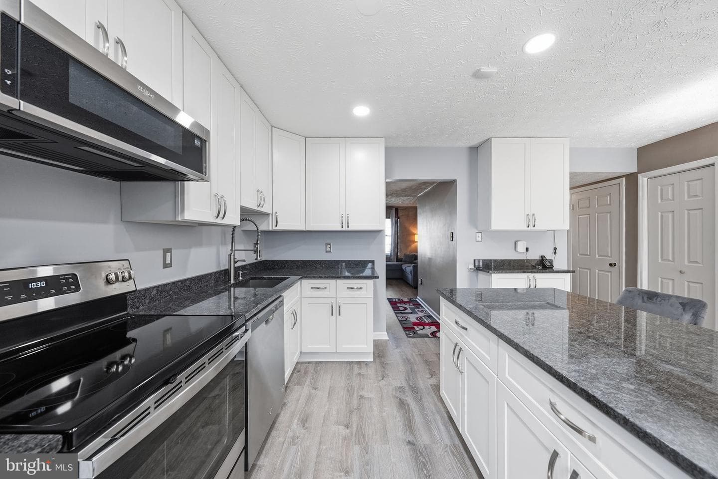 3016 Brinkley Station Drive photo 6