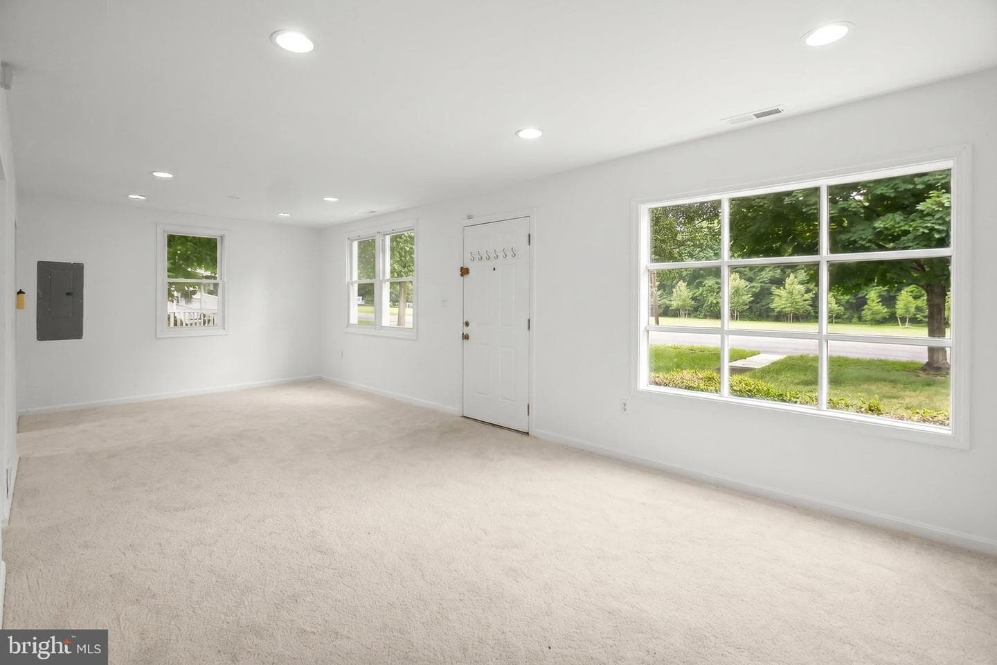 4606 Kiernan Road photo 7